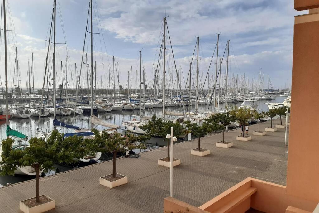 Appartement : Vur Sur Le Port Gruissan